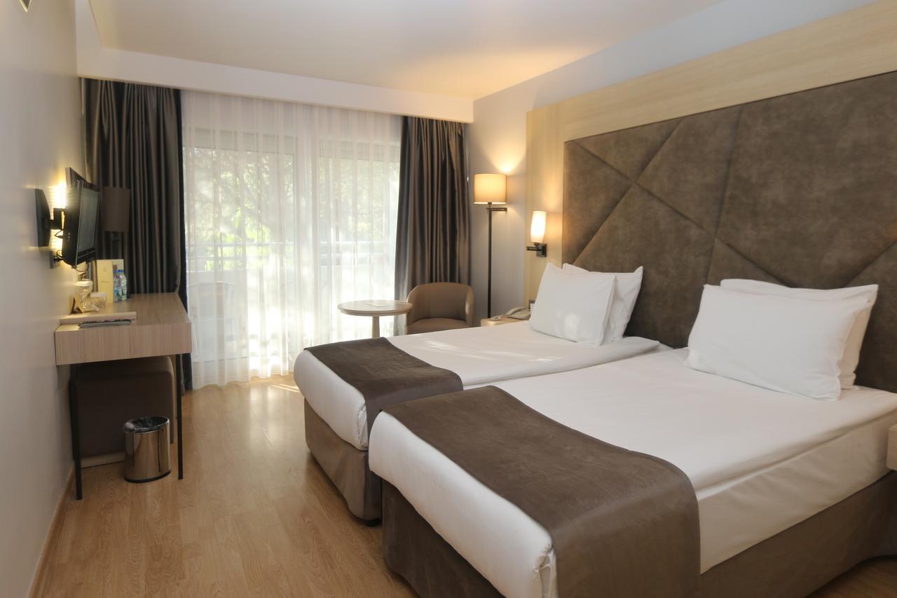 Chambre Double Supérieure - Vue sur Terres